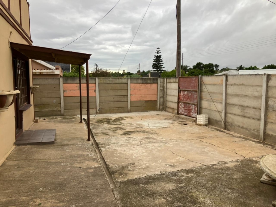 4 Bedroom Property for Sale in Manor Heights Eastern Cape